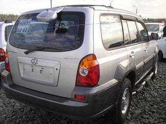 2001 Hyundai Terracan Photos