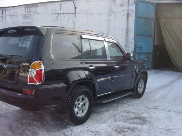 2002 Hyundai Terracan