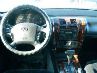 2002 Hyundai Terracan Pictures