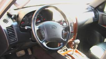 2002 Hyundai Terracan Pictures