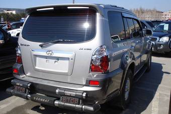 2002 Hyundai Terracan Images