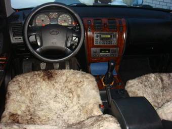 2002 Hyundai Terracan Photos