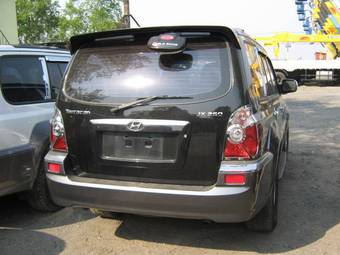 2002 Hyundai Terracan Photos