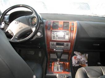 2003 Hyundai Terracan Photos
