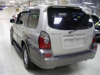 2003 Hyundai Terracan Photos