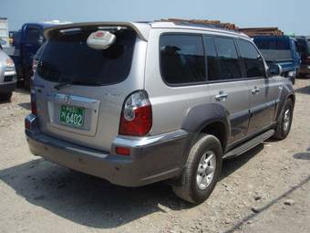 2003 Hyundai Terracan Photos