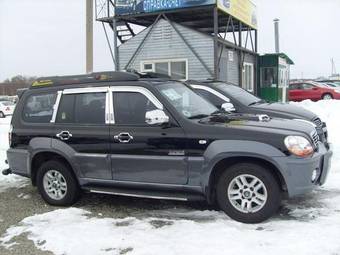 2003 Hyundai Terracan Photos