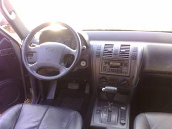 2003 Hyundai Terracan Pictures