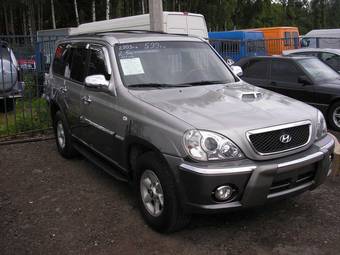 2003 Hyundai Terracan Photos