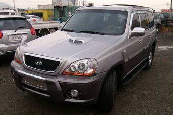 2003 Hyundai Terracan Photos
