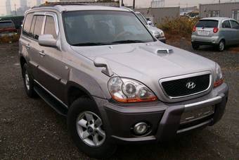 2003 Hyundai Terracan Photos