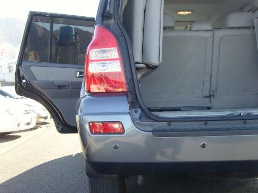 2004 Hyundai Terracan