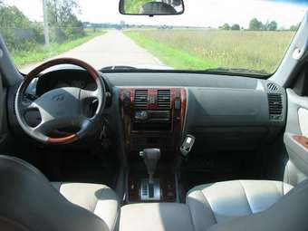 2004 Hyundai Terracan Pictures
