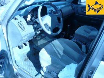 2004 Hyundai Terracan Photos