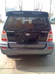 2004 Hyundai Terracan Photos