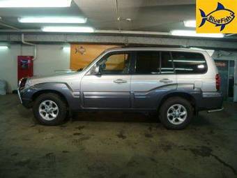 2004 Hyundai Terracan Photos