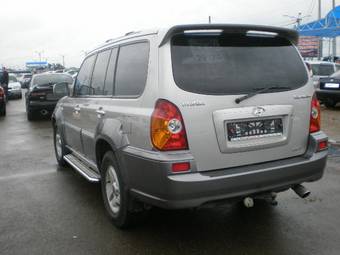 2004 Hyundai Terracan Images