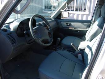 2005 Hyundai Terracan Pictures
