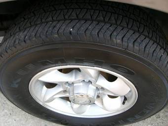 2005 Hyundai Terracan Photos