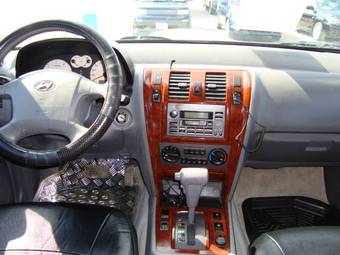 2005 Hyundai Terracan Pictures