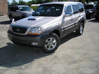 2005 Hyundai Terracan Photos