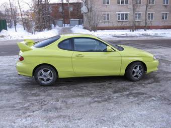 1996 Hyundai Tiburon Photos