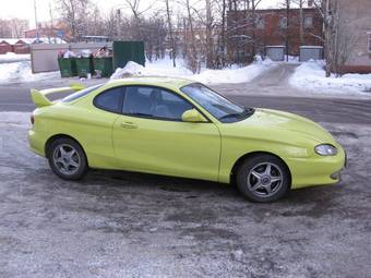 1996 Hyundai Tiburon Photos