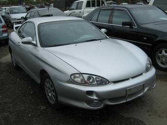 1998 Hyundai Tiburon Pictures