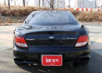 2001 Hyundai Tiburon Pictures