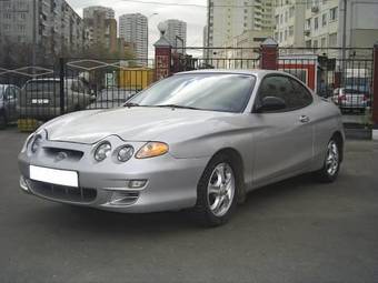 2001 Hyundai Tiburon Photos