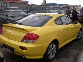 2006 Hyundai Tiburon Photos