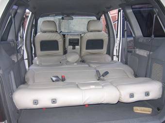 2001 Hyundai Trajet Photos