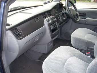 2003 Hyundai Trajet Pictures