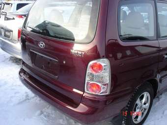 2004 Hyundai Trajet Pictures