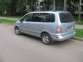 2004 Hyundai Trajet Photos