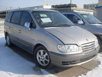 2005 Hyundai Trajet Pictures