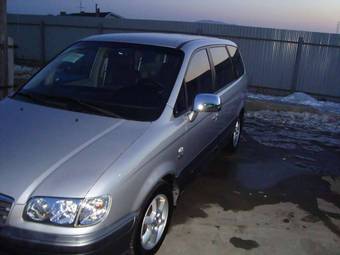 2005 Hyundai Trajet Pictures