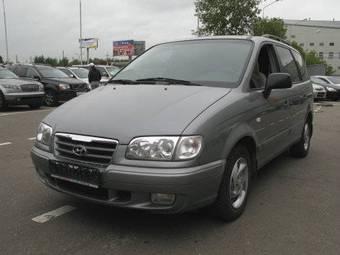 2006 Hyundai Trajet Pictures