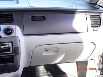 2007 Hyundai Trajet Images