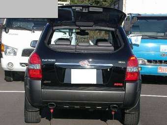 2004 Hyundai Tucson Pictures