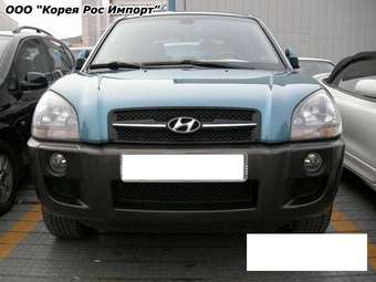 2004 Hyundai Tucson Photos