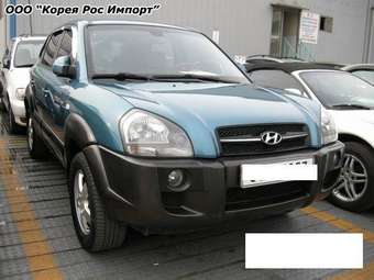 2004 Hyundai Tucson Pictures