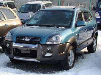 2004 Hyundai Tucson Pictures