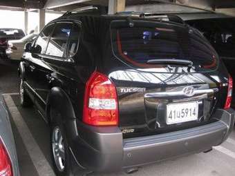 2004 Hyundai Tucson Pictures