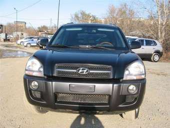 2004 Hyundai Tucson Pictures
