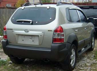 2004 Hyundai Tucson Pics