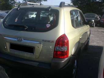 2004 Hyundai Tucson Pictures