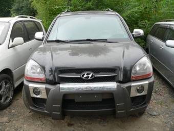 2004 Hyundai Tucson Pictures