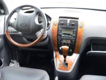 2004 Hyundai Tucson Pictures