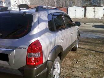 2004 Hyundai Tucson Pictures